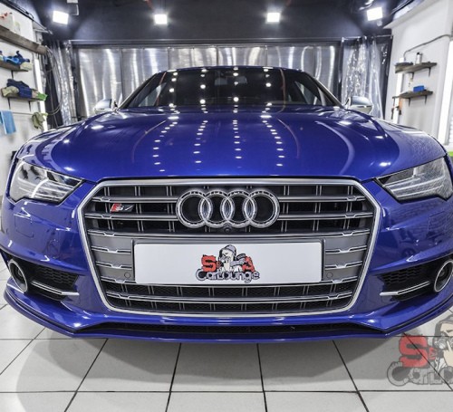 Покраска суппортов в детейлинг центре SA CarLounge в Москве