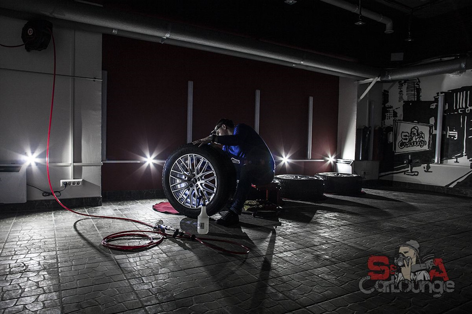 Комплекс работ по защите интерьера, экстерьера и дисков для нового Audi Q7