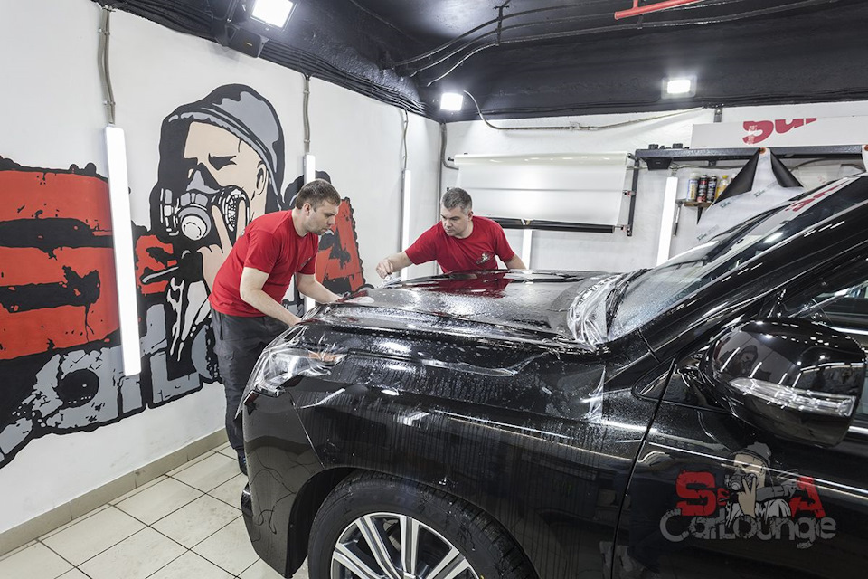 Брендирование автомобилей плёнкой по низким ценам в Москве