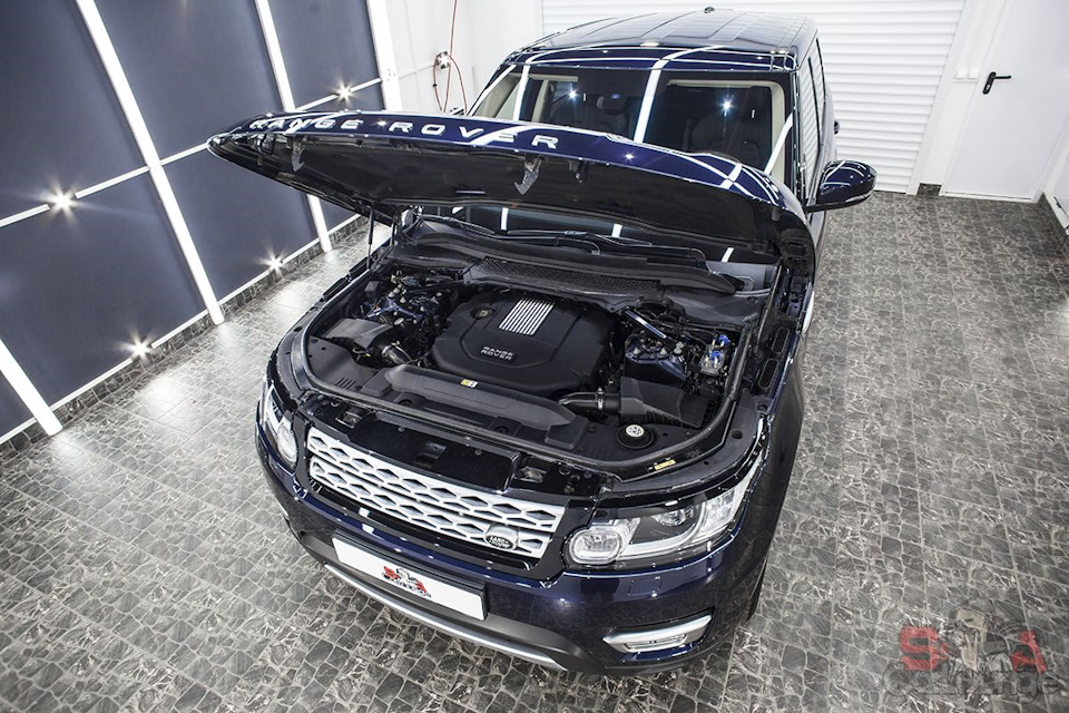 Полная оклейка Range Rover Sport в полиуретановую пленку SunTek PPF
