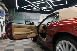 Перетяжка крыши салона автомобиля