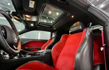 Подробнее на странице: Реставрация сидений автомобиля из кожи и ткани